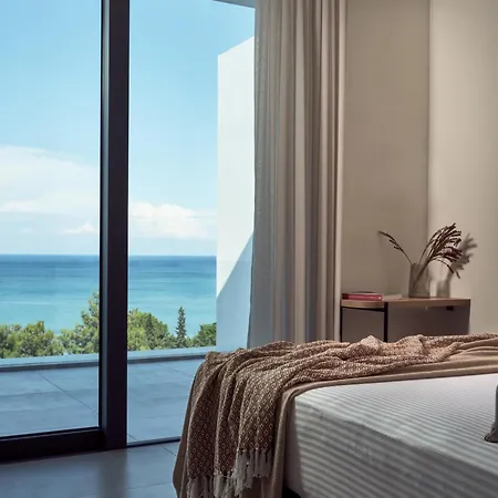 Omnia Villa