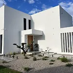 Omnia Vila Argassi