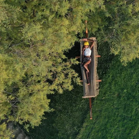 Omnia Villa Argászi