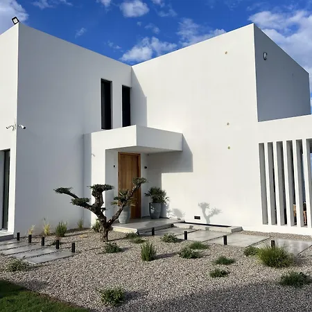 Omnia Vila Argassi